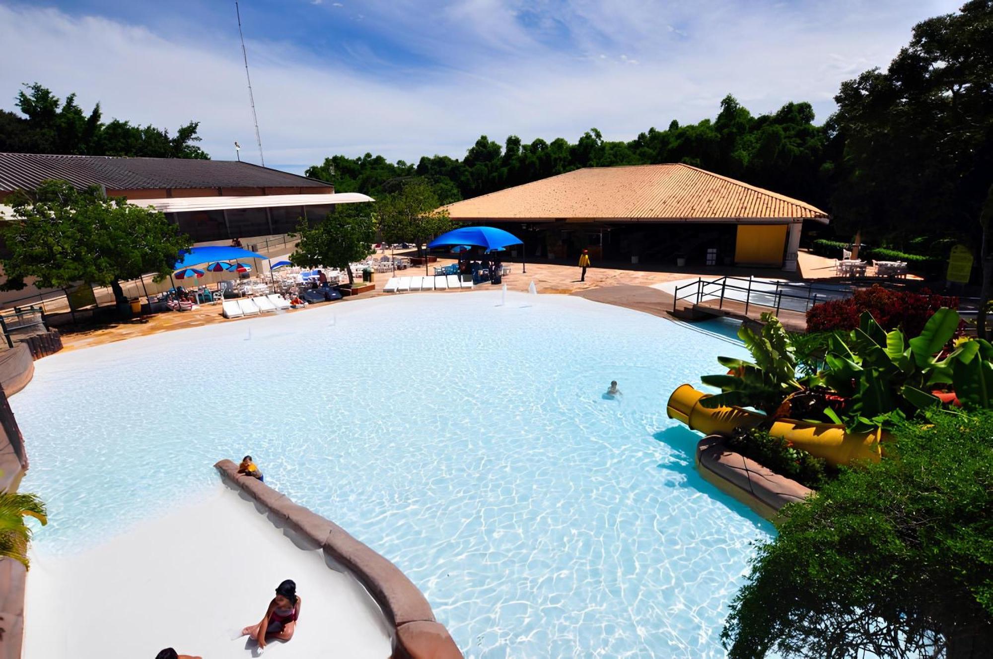 Appartement Piazza Diroma Com Acesso Ao Acqua Park à Caldas Novas Extérieur photo